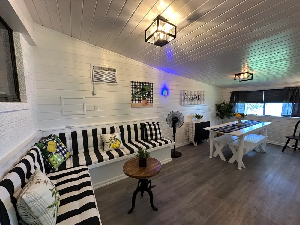 10297 County Road 197 Breckenridge, TX 76424