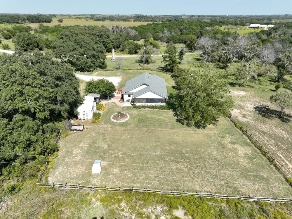 1695 Fm 2823 Carlton, TX 76436