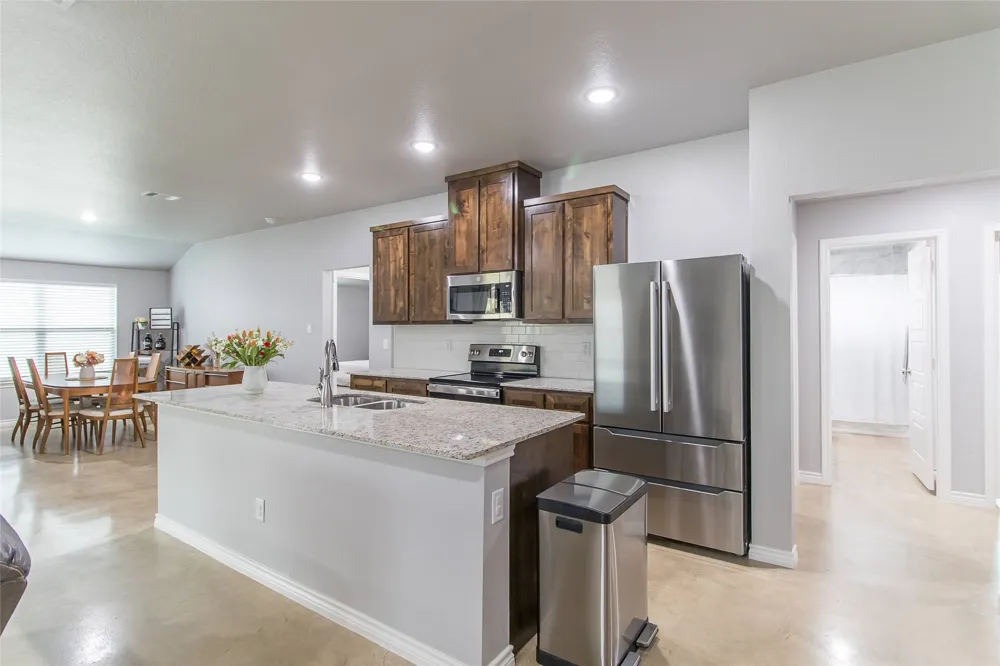 1715 Dryden Avenue Copperas Cove, TX 76522