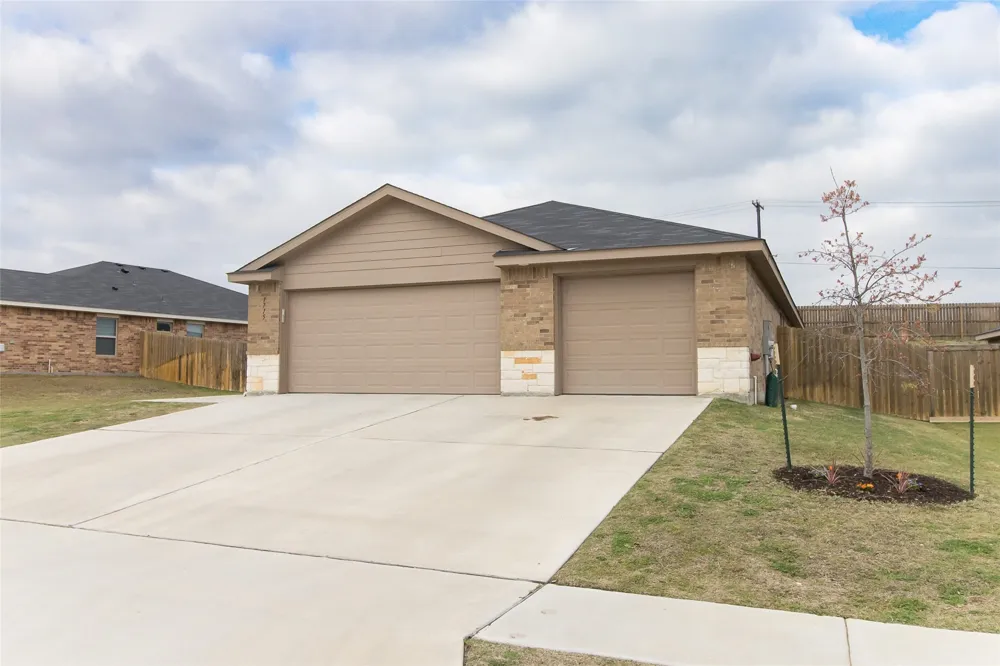 1715 Dryden Avenue Copperas Cove, TX 76522