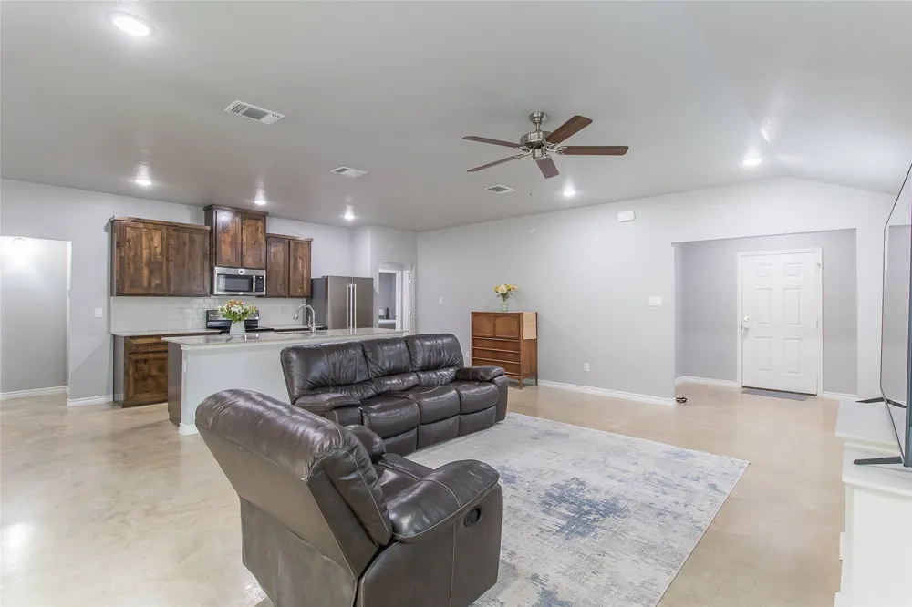 1715 Dryden Avenue Copperas Cove, TX 76522
