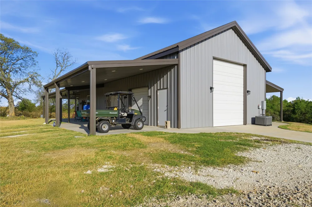 7335 CR 4710 Larue, TX 75770