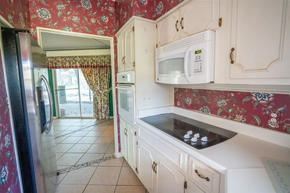 375 County Road 45080 Powderly, TX 75473