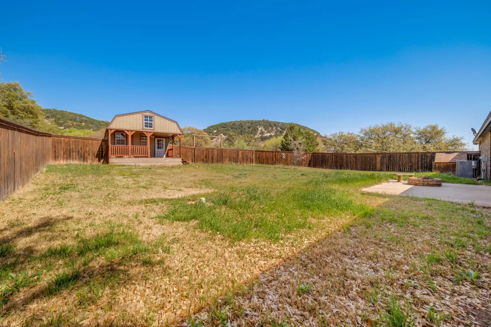 181 Cougar Run Tuscola, TX 79562