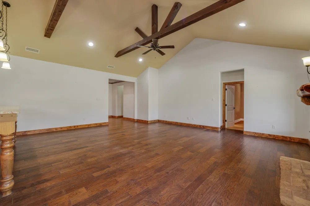 181 Cougar Run Tuscola, TX 79562