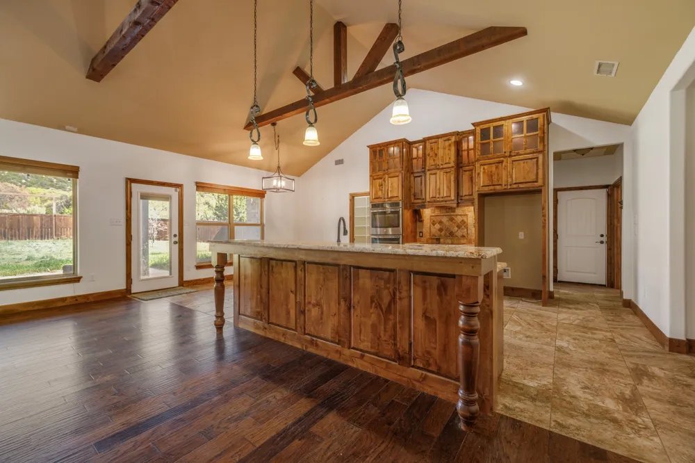 181 Cougar Run Tuscola, TX 79562