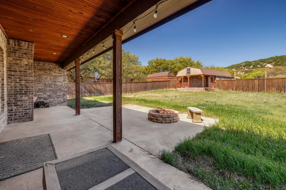 181 Cougar Run Tuscola, TX 79562