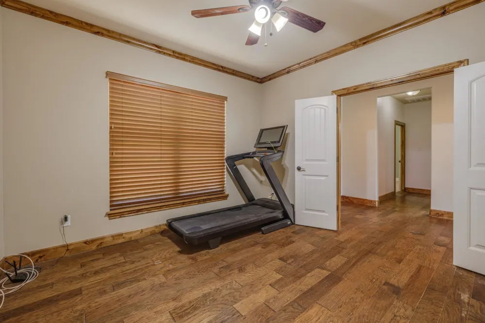 181 Cougar Run Tuscola, TX 79562