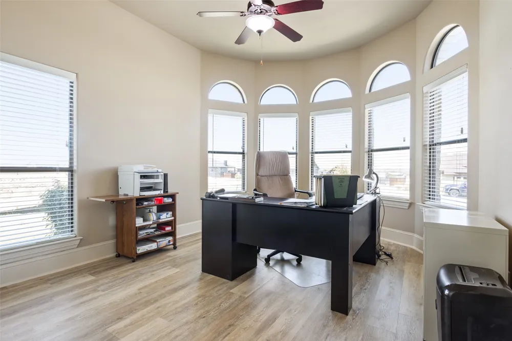 1007 Saddle Bluff Drive Salado, TX 76571