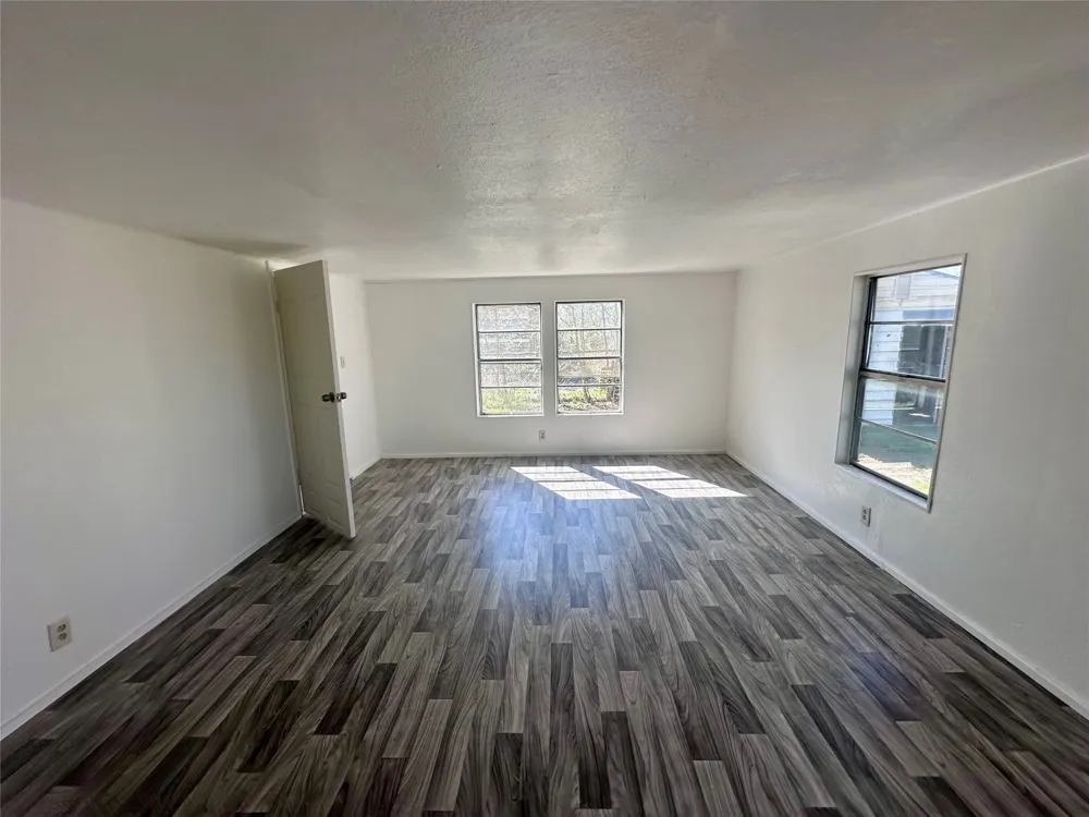 302 W Ripley Street Coleman, TX 76834