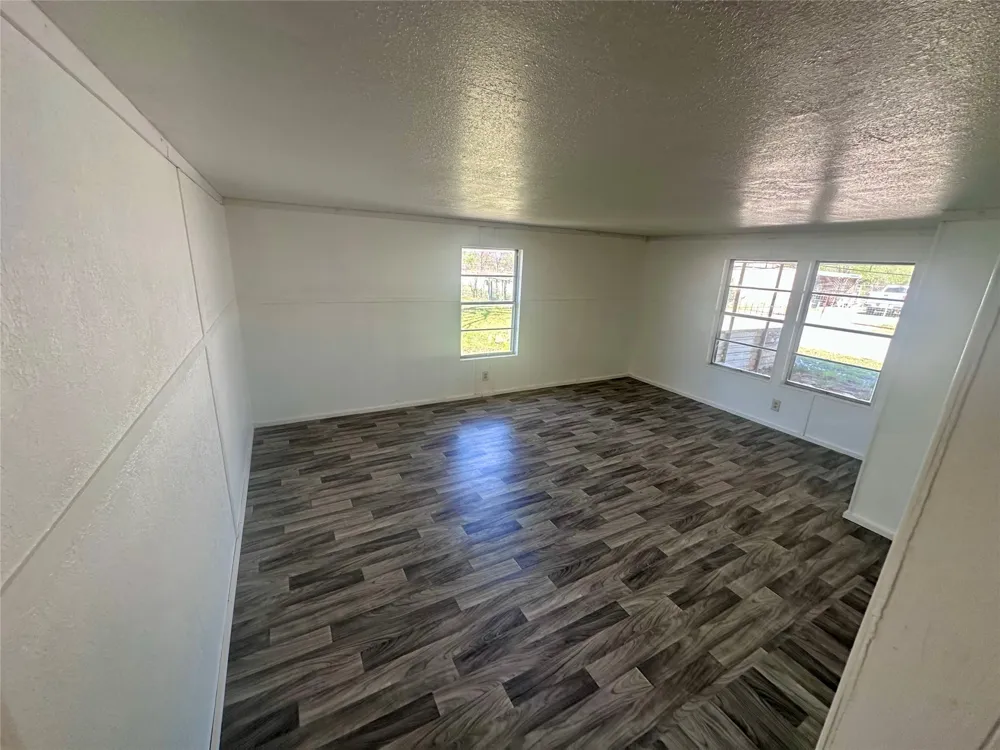 302 W Ripley Street Coleman, TX 76834