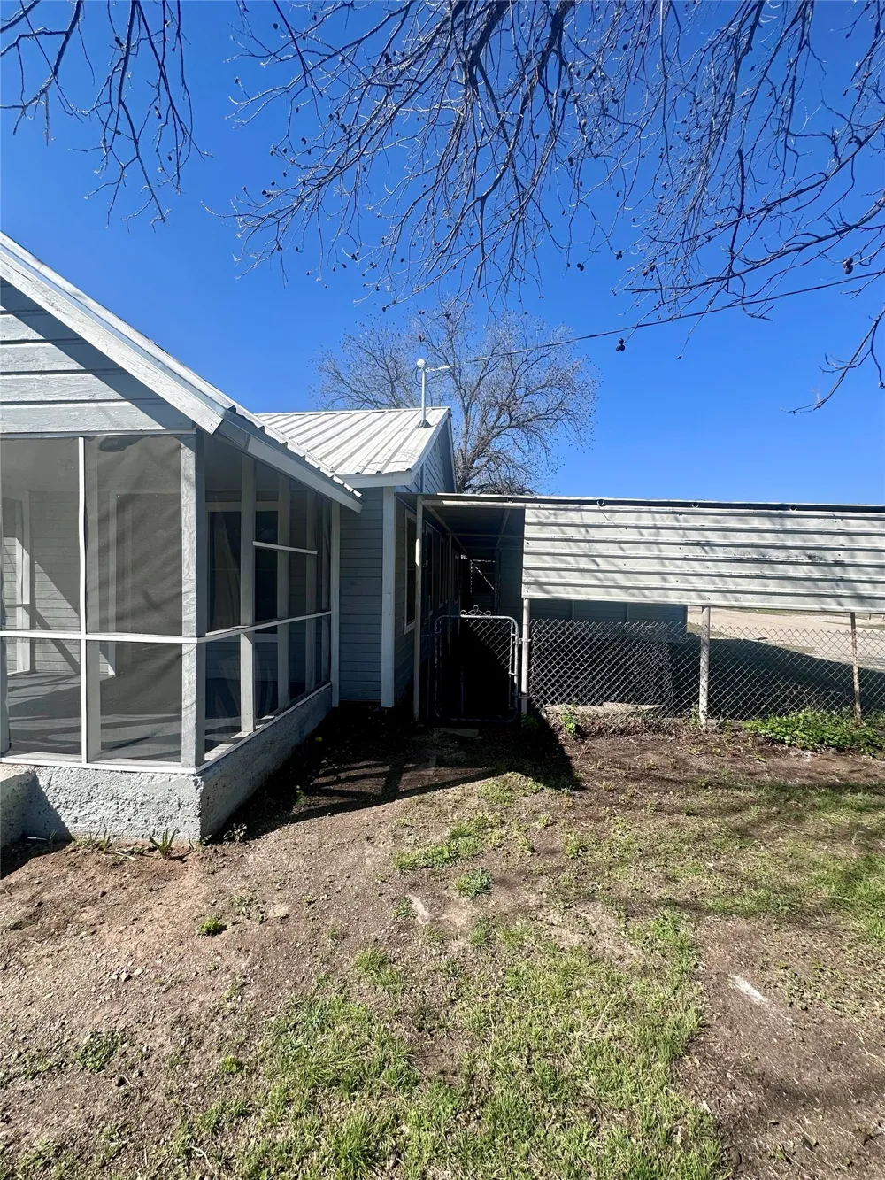 302 W Ripley Street Coleman, TX 76834