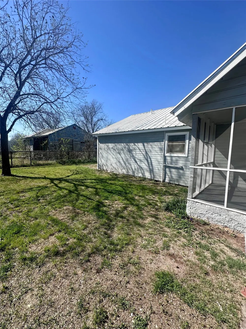 302 W Ripley Street Coleman, TX 76834