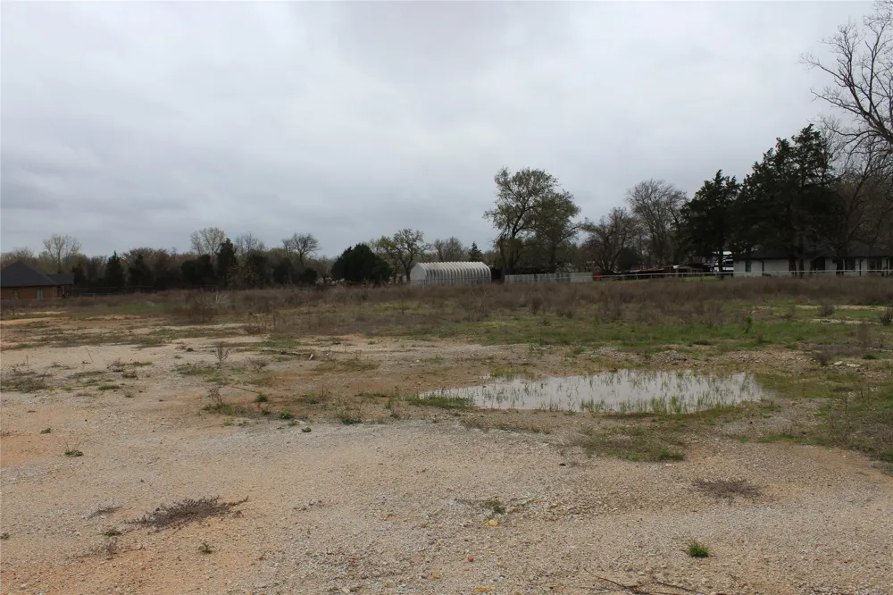 2320 Post Oak Road Hutchins, TX 75141