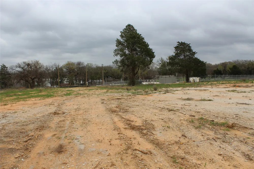 2320 Post Oak Road Hutchins, TX 75141