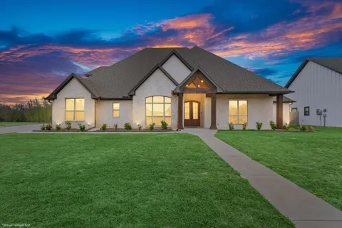 1024 Cecilia Court