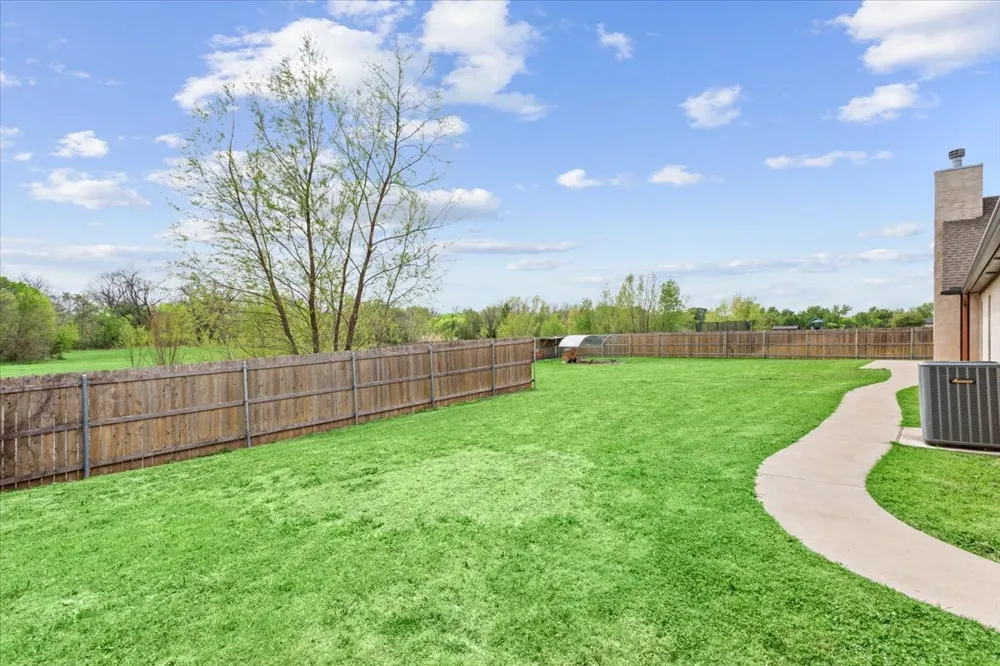 1024 Cecilia Court Robinson, TX 76706