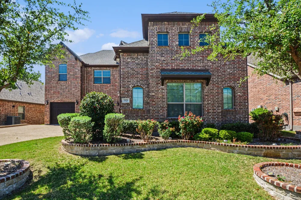 3323 Royal Ridge Drive Rockwall, TX 75087