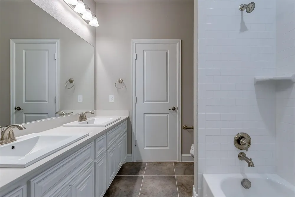 3323 Royal Ridge Drive Rockwall, TX 75087
