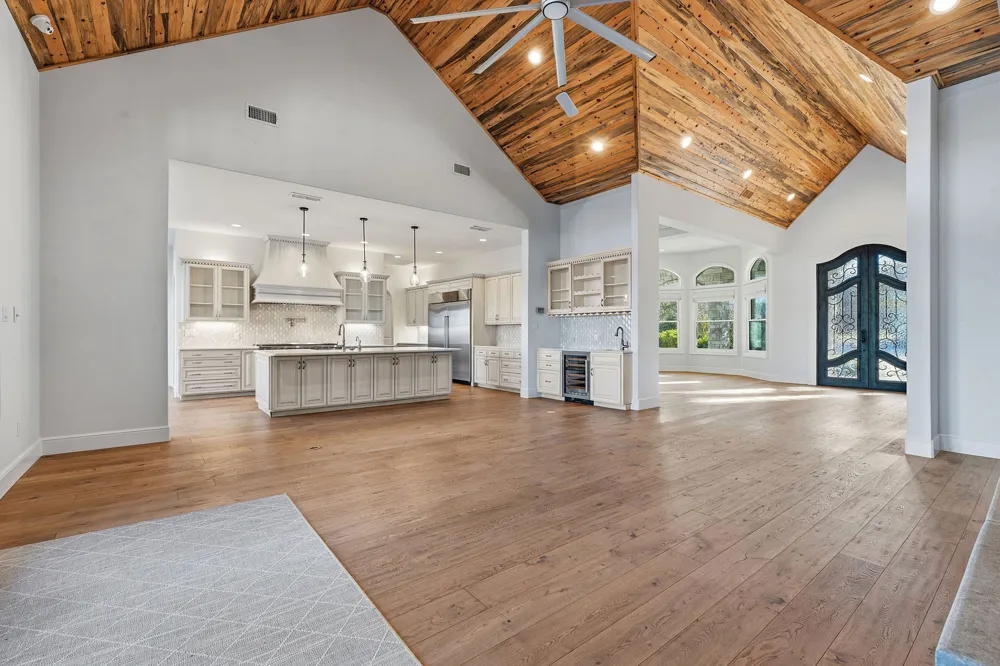 306 Napa Court Driftwood, TX 78619