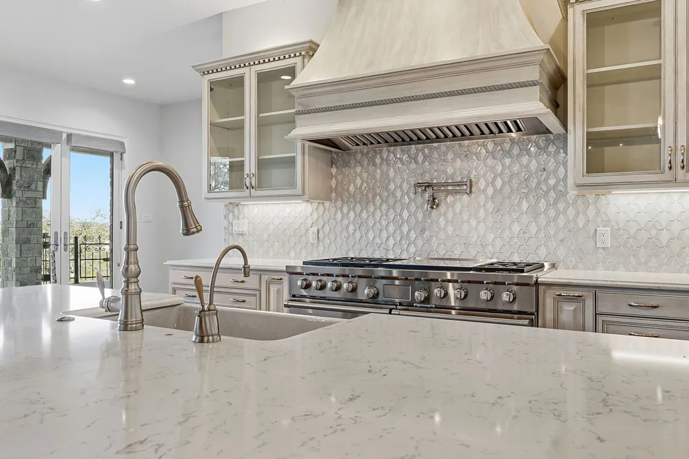 306 Napa Court Driftwood, TX 78619