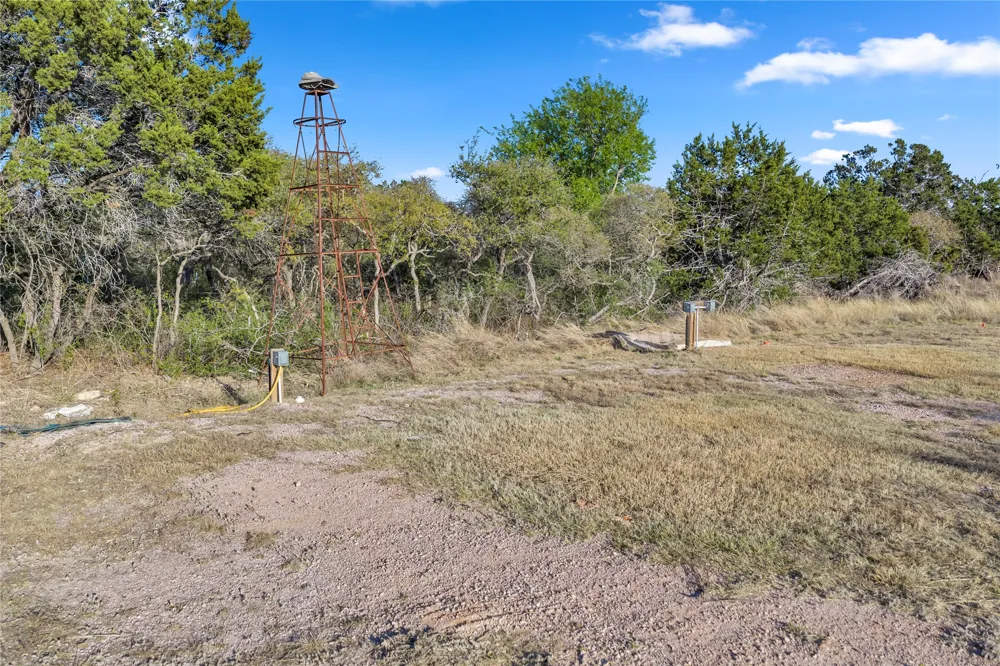 104 County Road 323A Liberty Hill, TX 78642