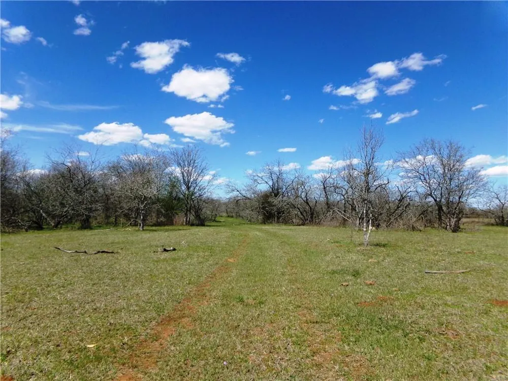 FM 619 Thrall, TX 76578