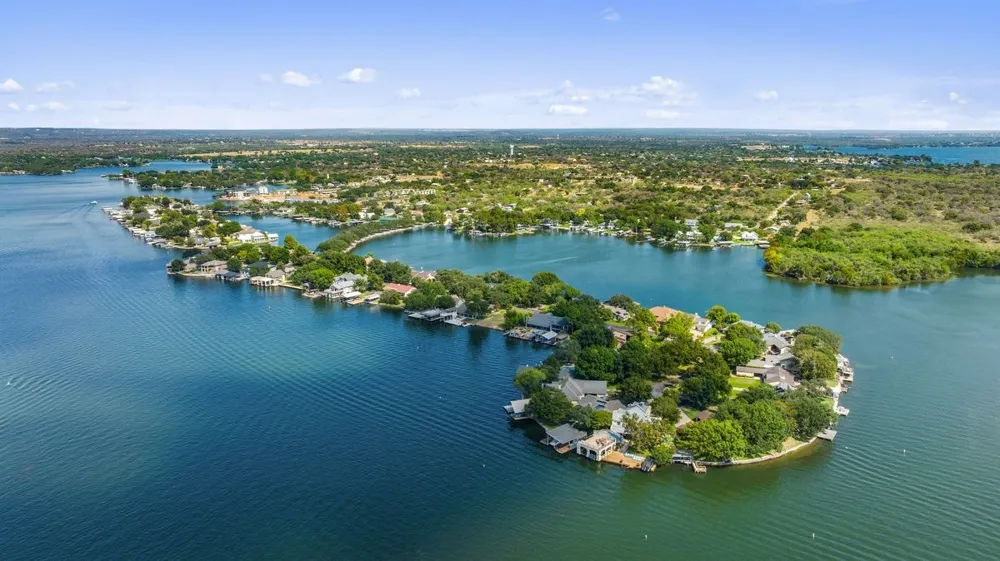 30 Beaver Island Granite Shoals, TX 78654