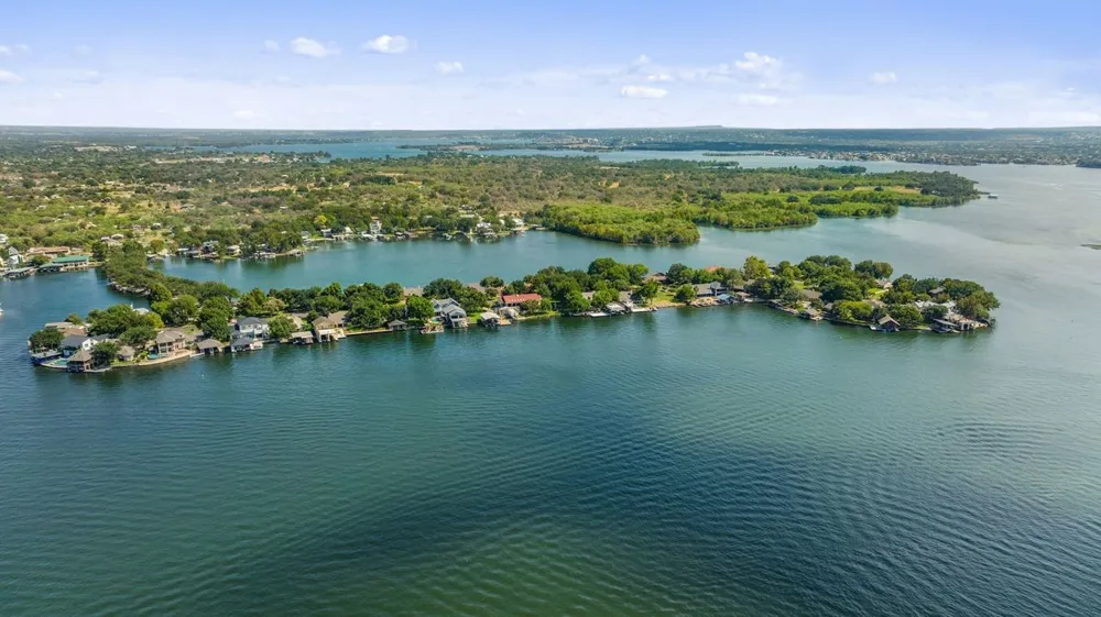 30 Beaver Island Granite Shoals, TX 78654