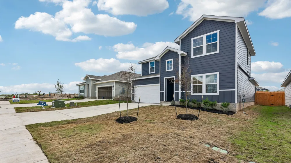 12209 Silverton Tree Bend Mustang Ridge, TX 78610