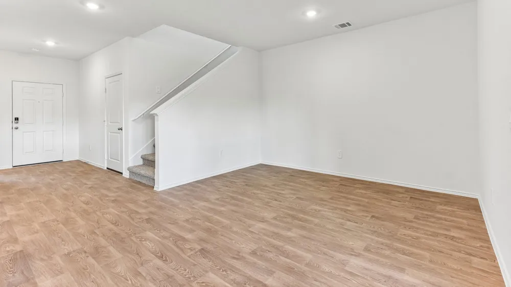 12209 Silverton Tree Bend Mustang Ridge, TX 78610