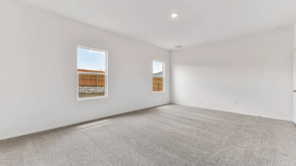 12209 Silverton Tree Bend Mustang Ridge, TX 78610
