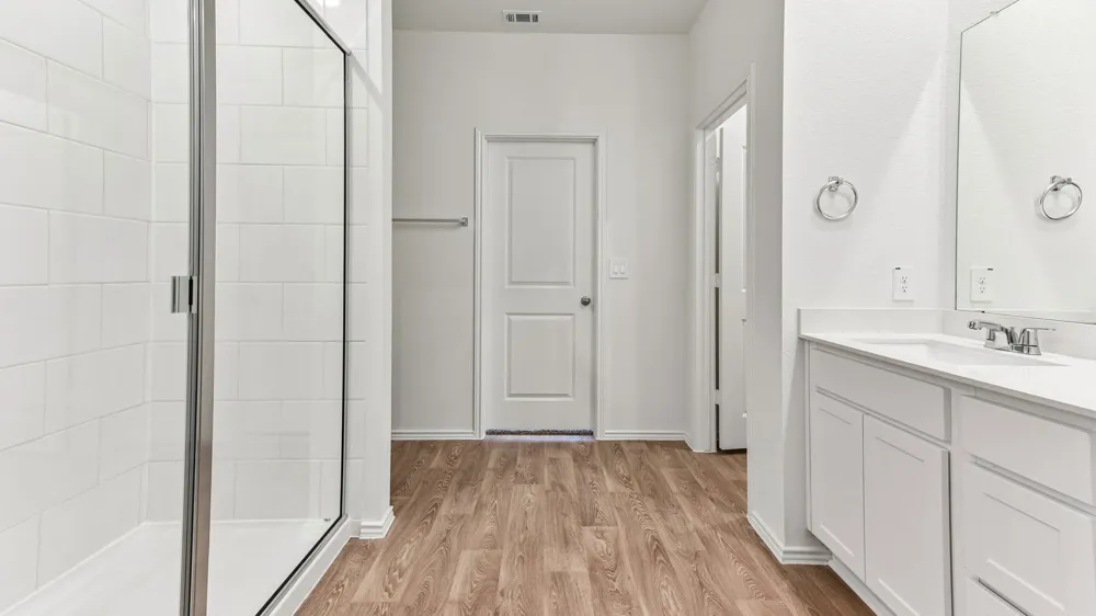 12209 Silverton Tree Bend Mustang Ridge, TX 78610