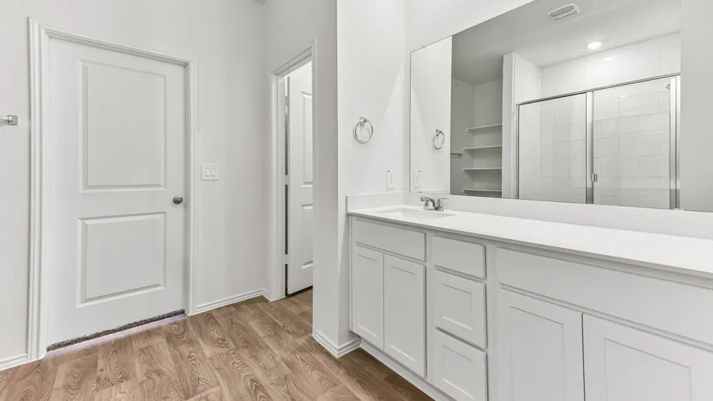 12209 Silverton Tree Bend Mustang Ridge, TX 78610
