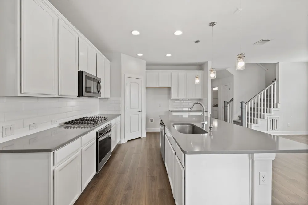 138 Fern Drive Buda, TX 78610