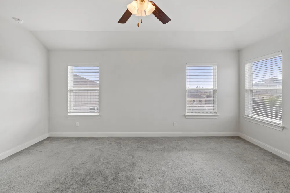 138 Fern Drive Buda, TX 78610