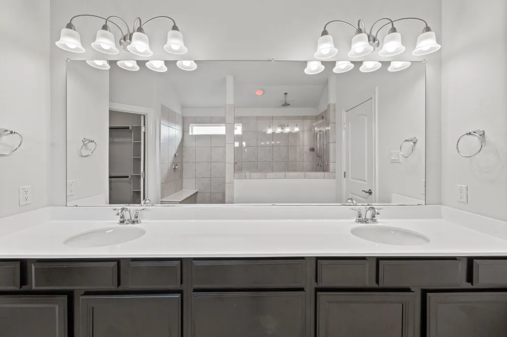 138 Fern Drive Buda, TX 78610