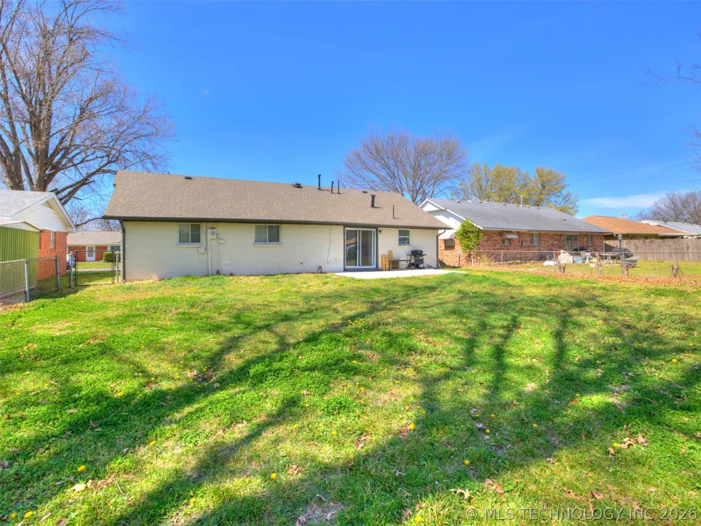 3431 S 116th Place Tulsa, OK 74146