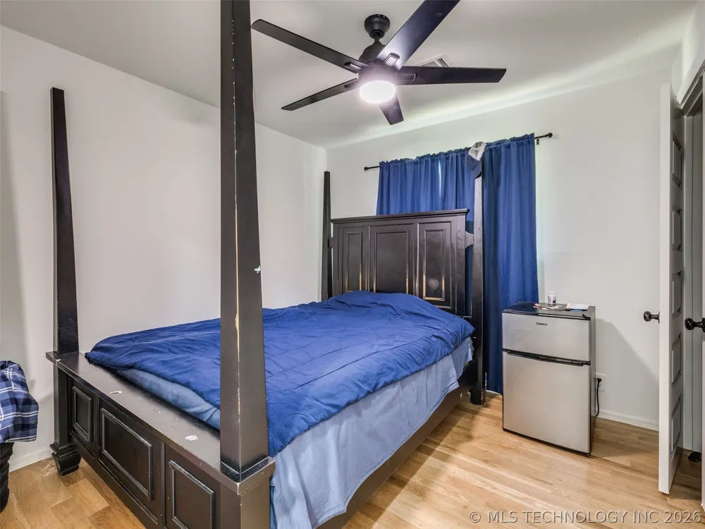 3431 S 116th Place Tulsa, OK 74146