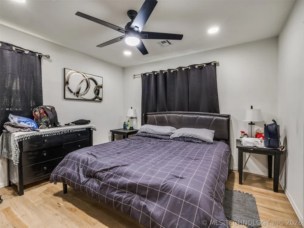 3431 S 116th Place Tulsa, OK 74146