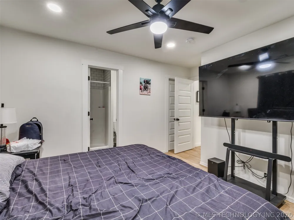 3431 S 116th Place Tulsa, OK 74146