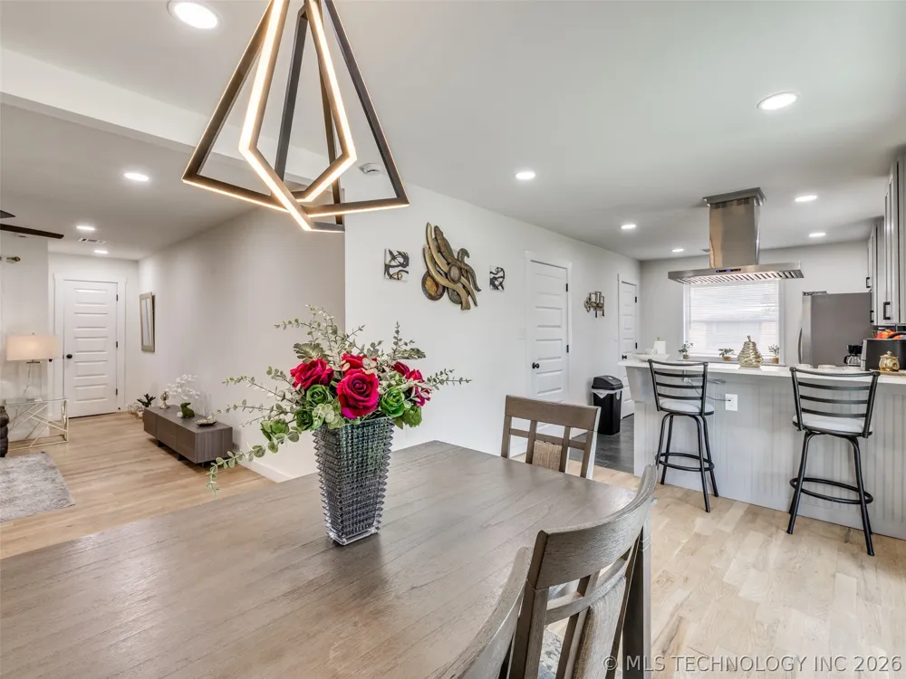3431 S 116th Place Tulsa, OK 74146