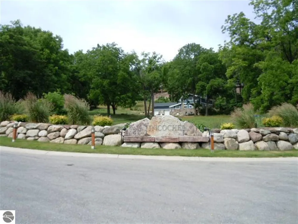 843 Wind Drift Drive Garfield Charter Township, MI 49684