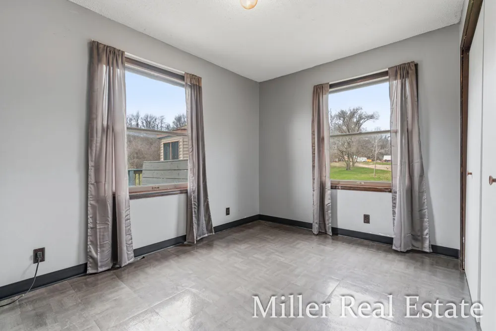 6130 Gurd Road Hastings, MI 49058