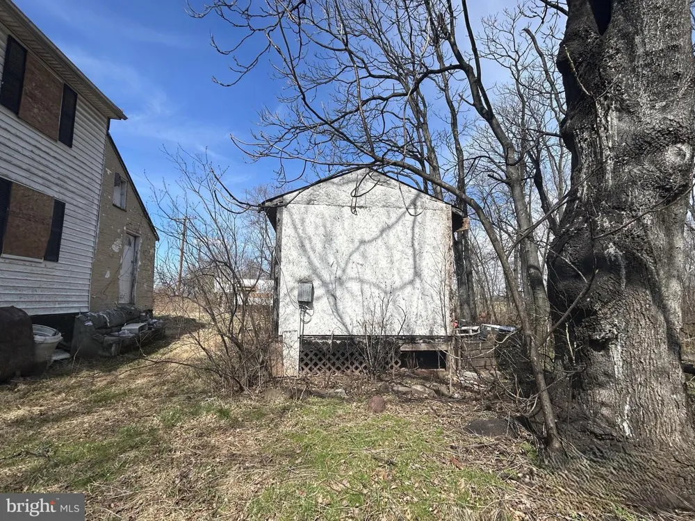 2143 KEYSVILLE FREDERICK CO ROAD Keymar, MD 21757