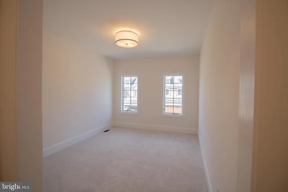 1307 COULEE WAY Wilmington, DE 19803