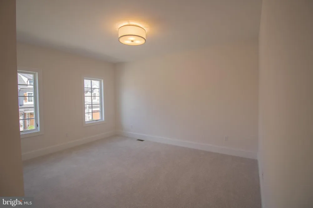 1307 COULEE WAY Wilmington, DE 19803