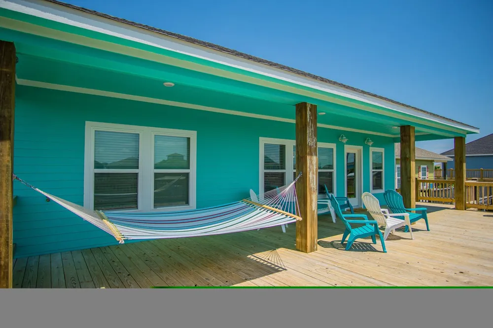 886 Sandollar Crystal Beach, TX 77650