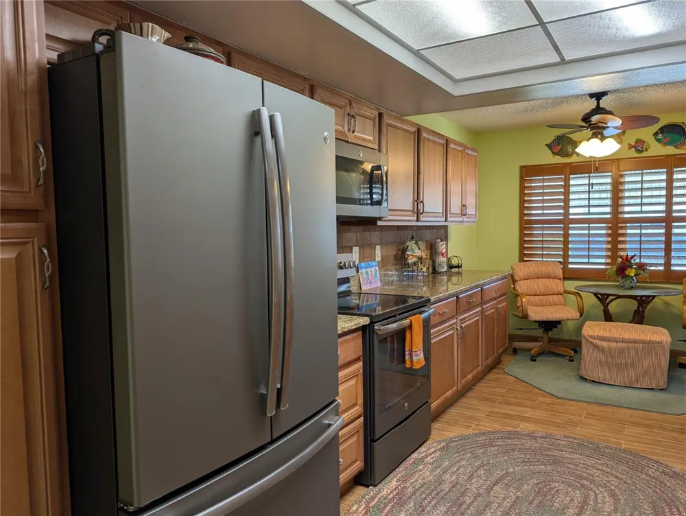 9204 36TH WAY #6 Pinellas Park, FL 33782