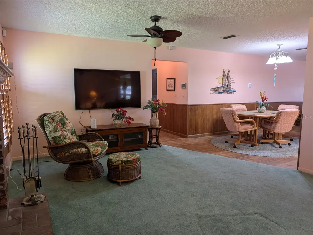 9204 36TH WAY #6 Pinellas Park, FL 33782